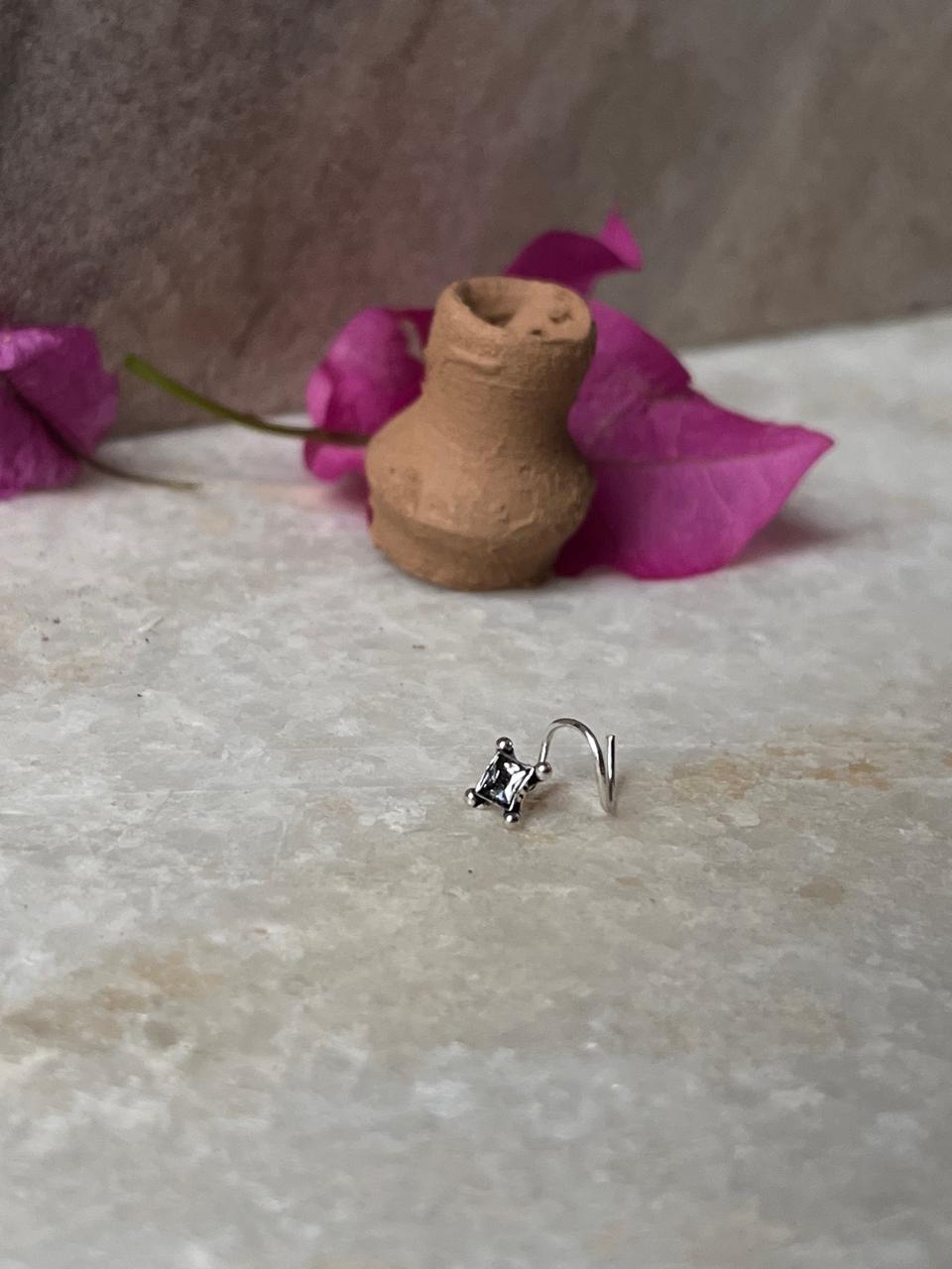 Tribal Rawa White Cz Stone Wired Back 925 Sterling Silver Nose pin