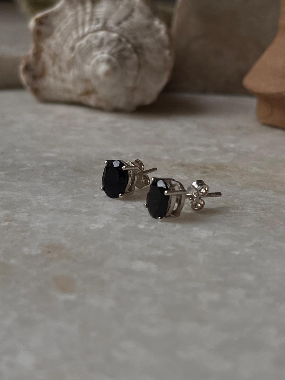 minimalist 925 sterling silver black onyx 7mm stud earrings  