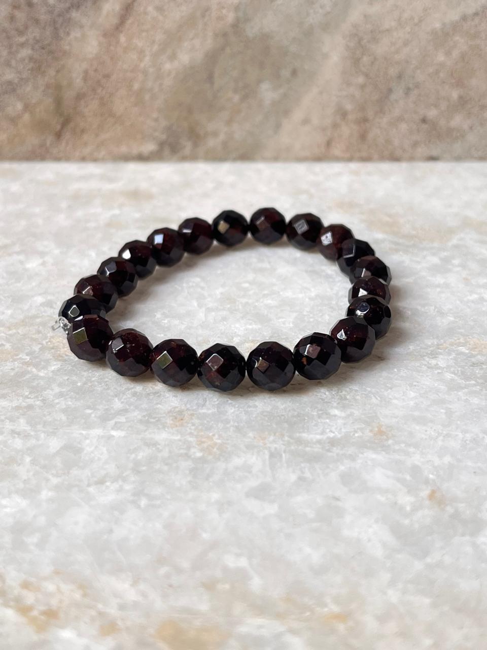 Handcrafted natural garnet 8MM faceted crystal bracelet  