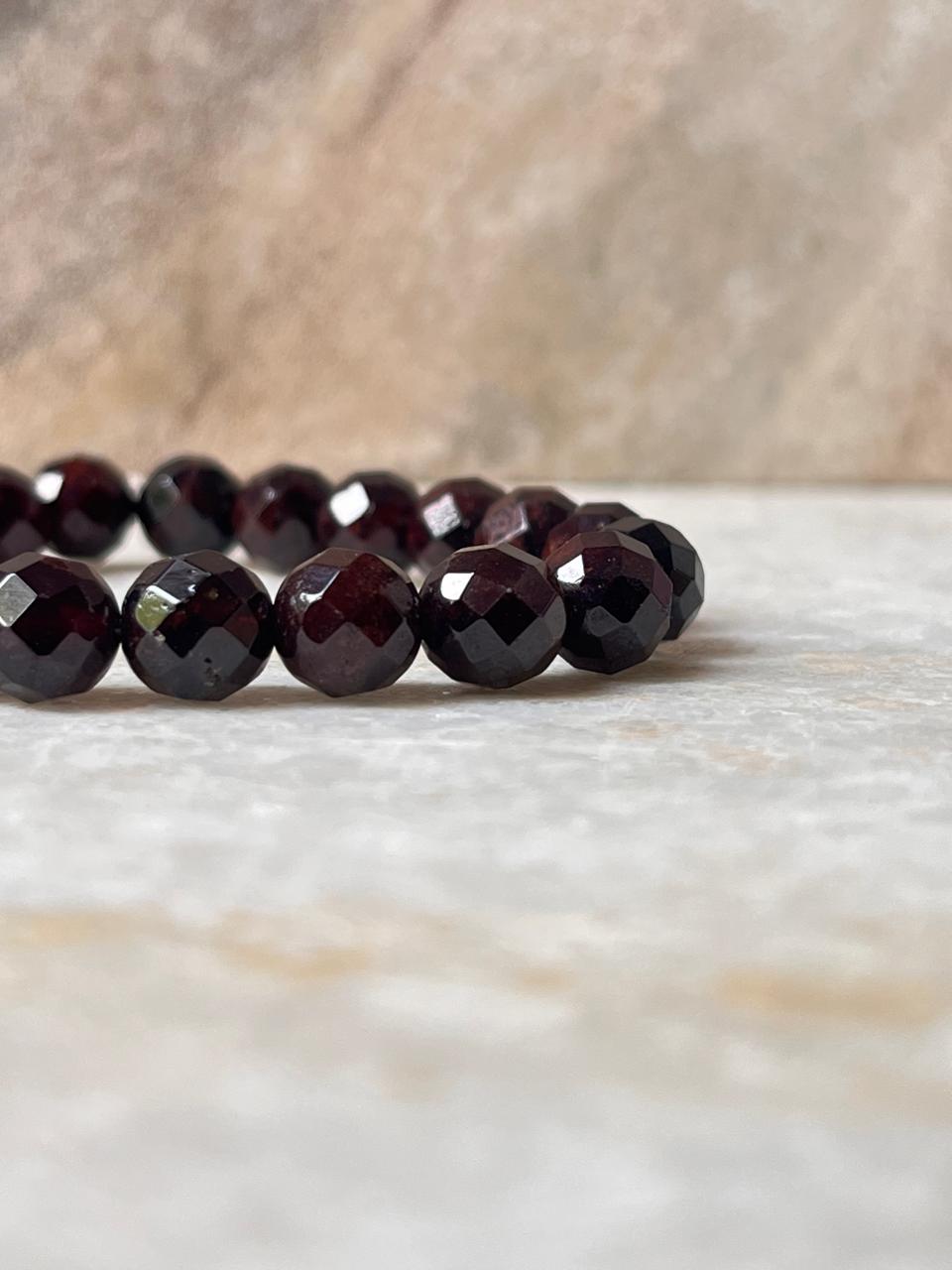 8MM faceted garnet crystal bracelet for energy and passion  