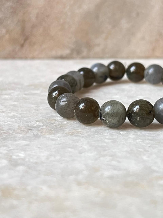 Unisex Labradorite Crystal Bracelet with Shimmering Finish