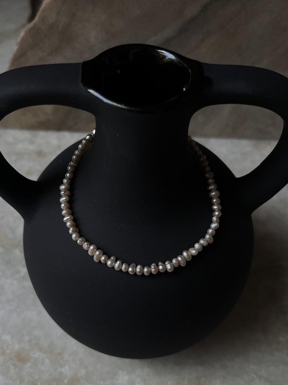 Handcrafted anklet with natural pearls and silver  