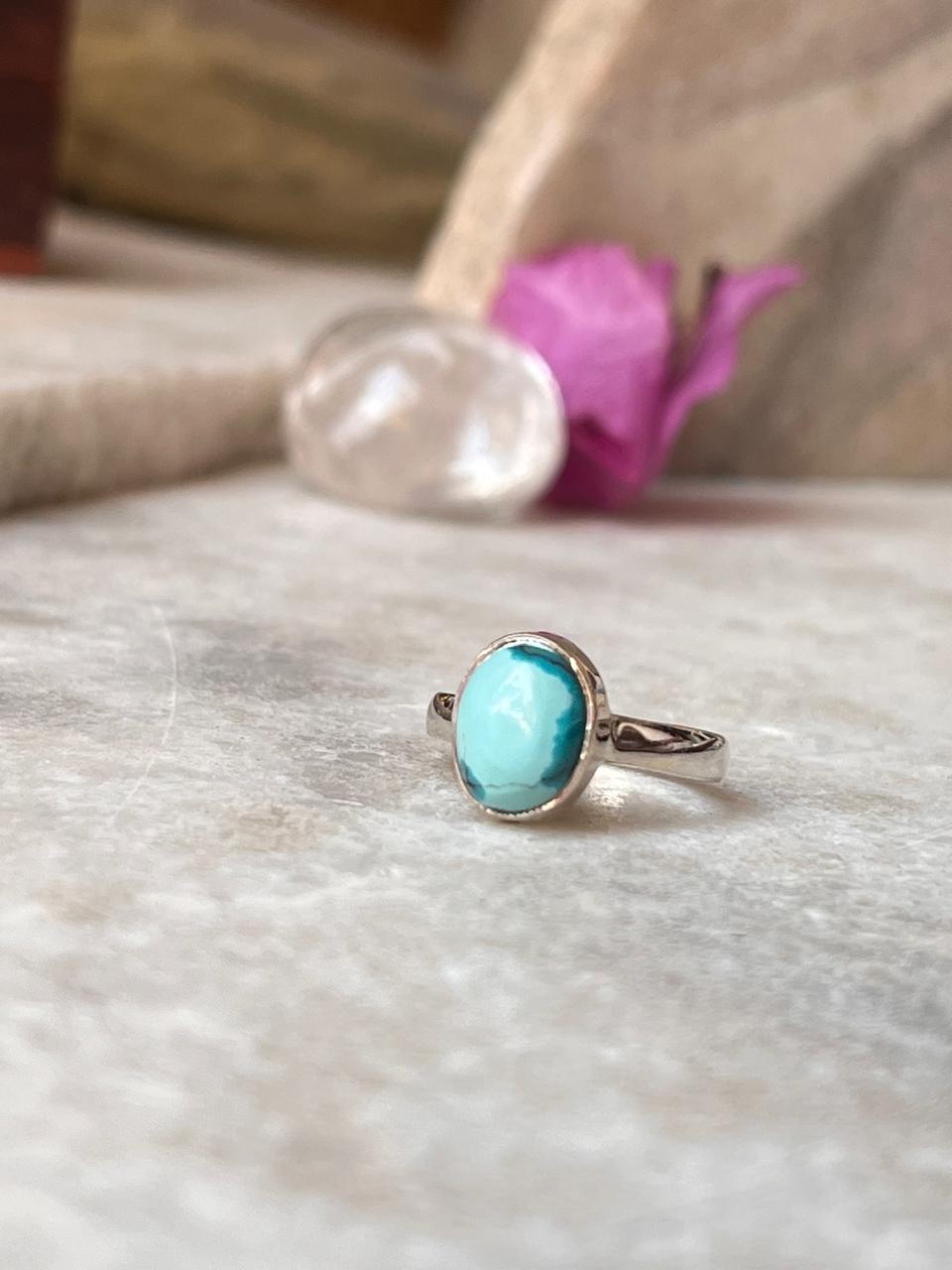 Natural Turquoise Oval 925 Sterling Silver Ring