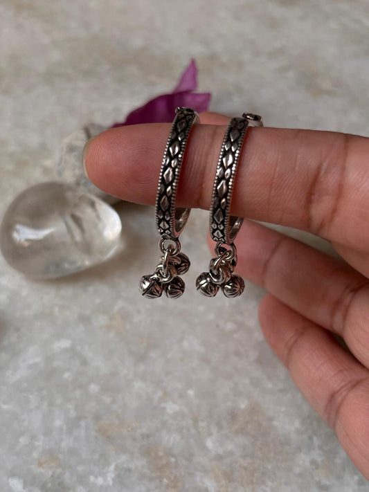 Traditional ghungroo toe ring in 925 sterling silver