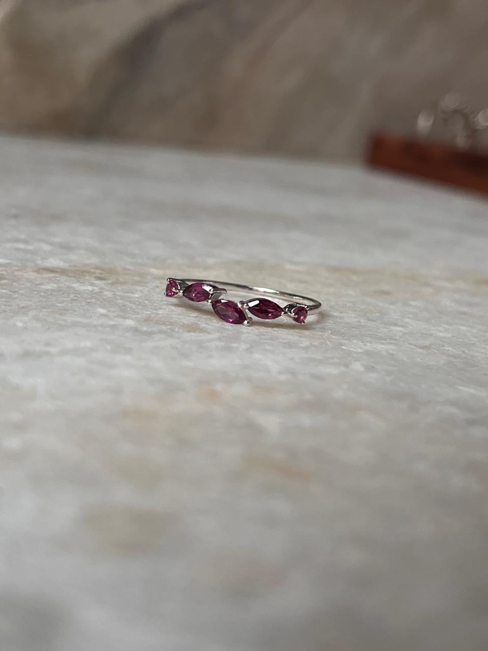 Rhodolite Garnet Leafy Minimal 925 Sterling Silver Ring
