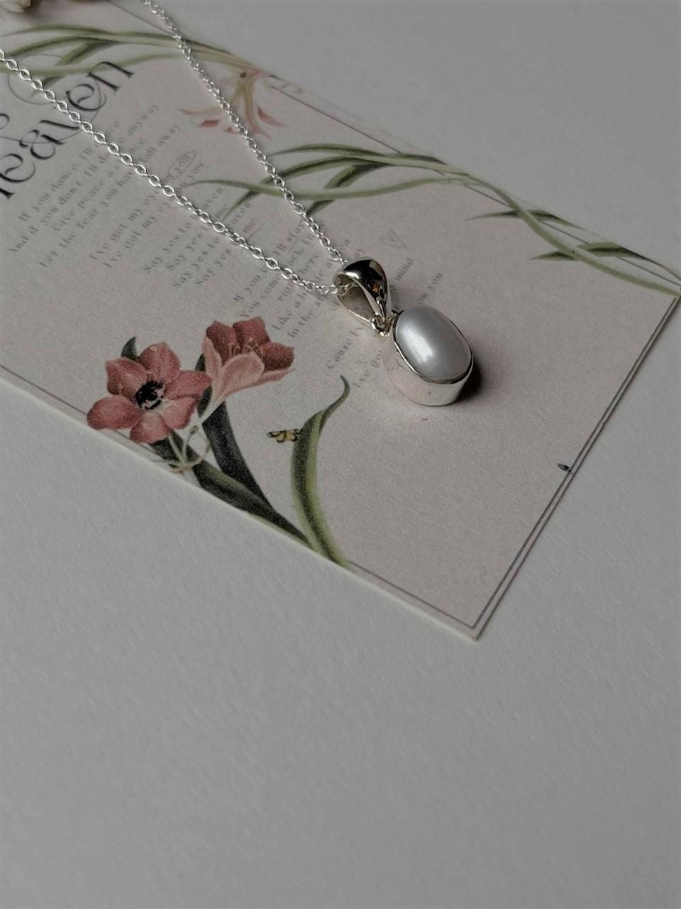 Fresh Water Pearl Oval 925 Sterling Silver Unisex Pendant
