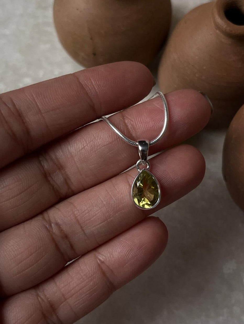925 Sterling Silver Drop Pendant with Lemon Quartz  