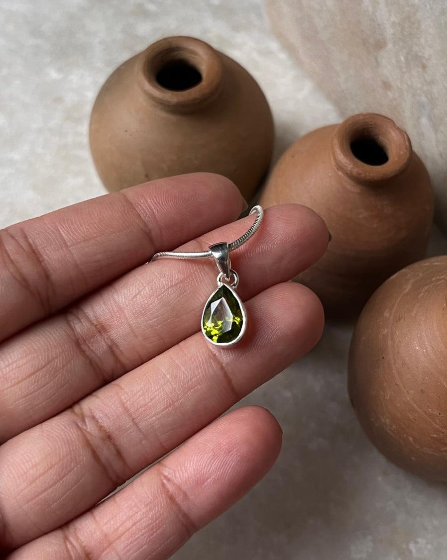 Faceted Peridot Drop Pendant in Silver Setting  
