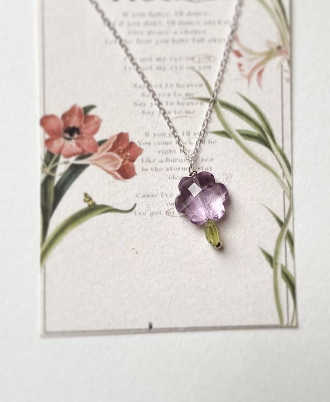 Charming Amethyst Flower & Peridot Necklace Silver Chain  