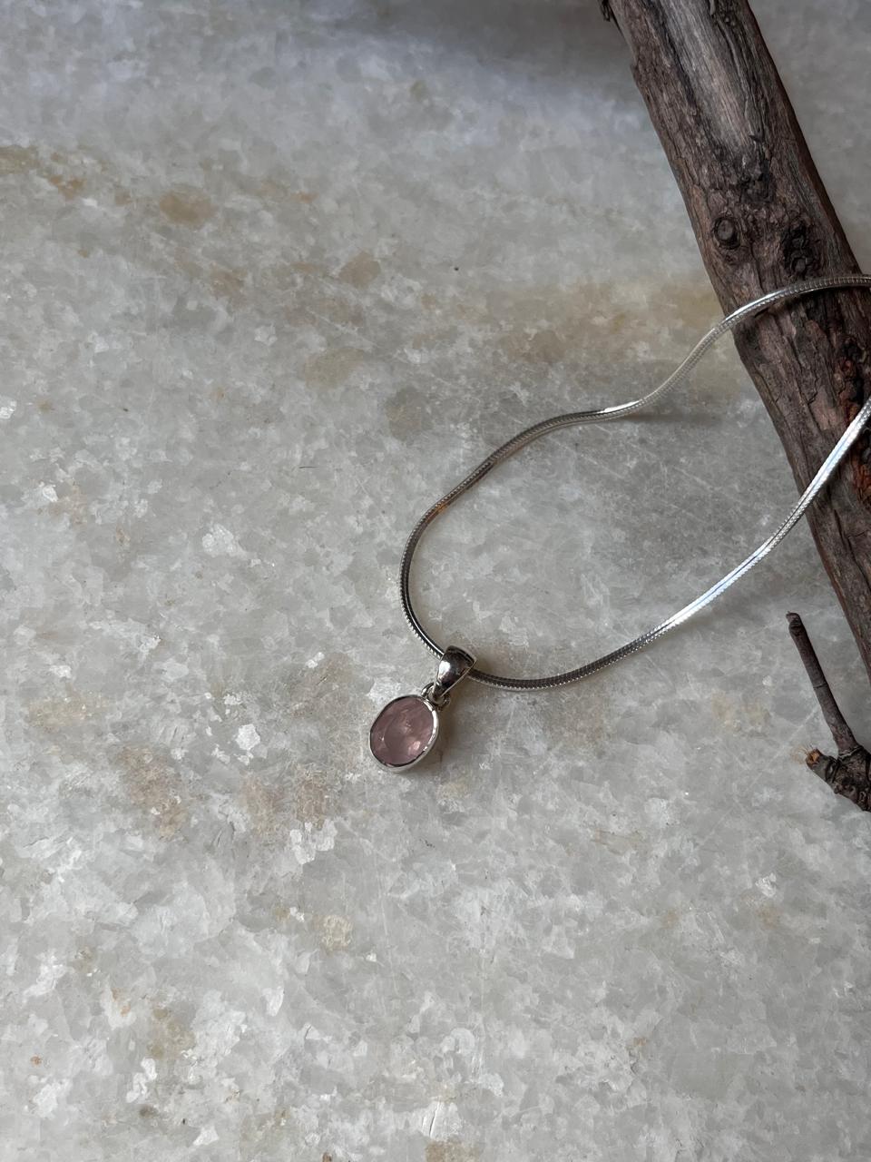 Rose Quartz Oval 925 Sterling Silver Pendant