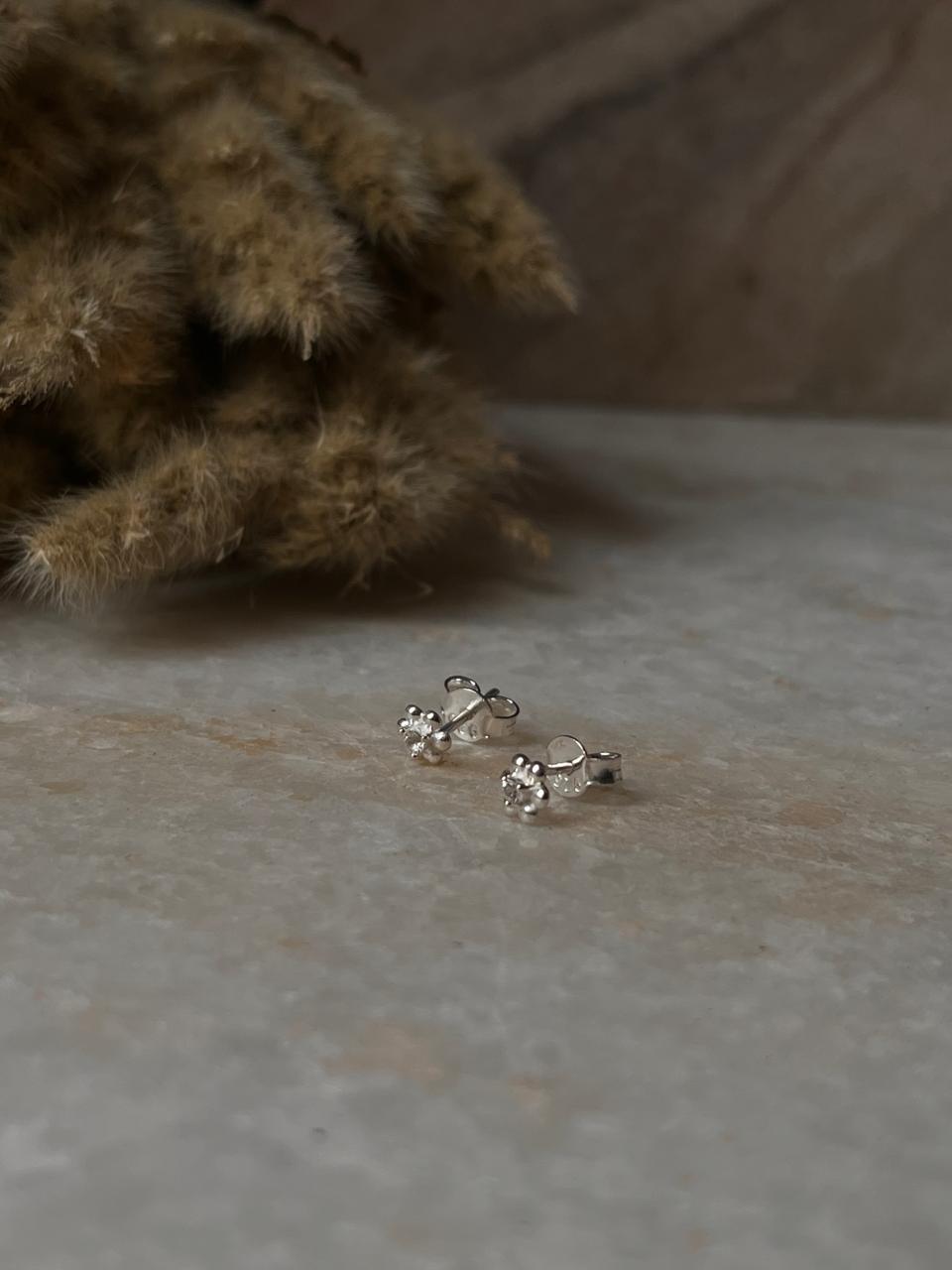 Dainty White Topaz Flower Stud Earrings in Silver  