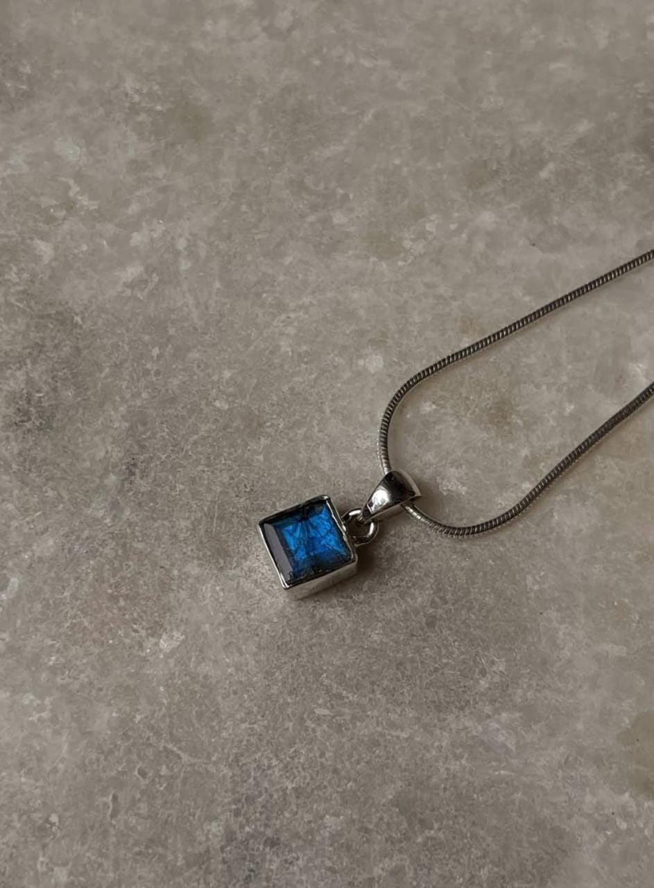 Labradorite Square Cut 925 Sterling Silver Unisex Pendant
