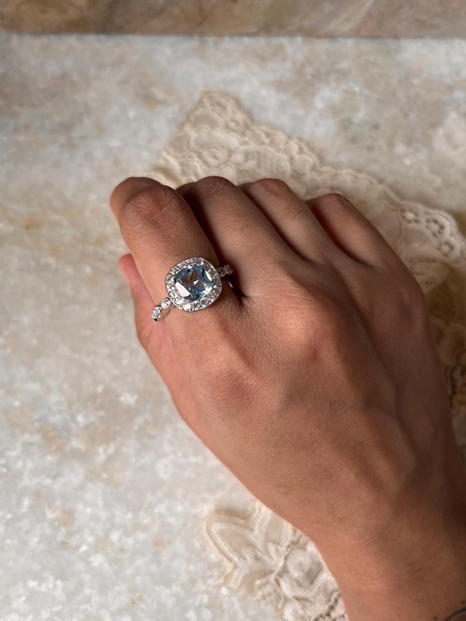 Blue Topaz & White Topaz Cushion Cut Vintage Solitaire 925 Sterling Silver Ring