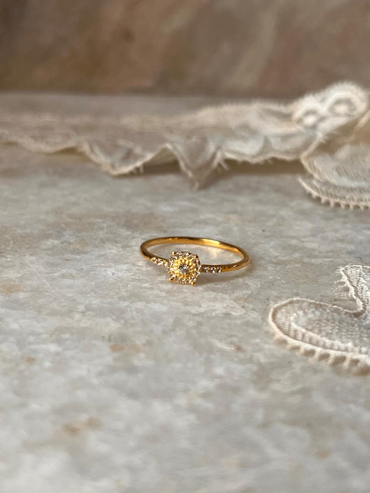 Gold Vermeil White Topaz Solitaire 925 Sterling Silver Ring
