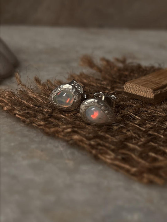 925 Sterling Silver Pear Opal Stud Earrings with Hammered Texture