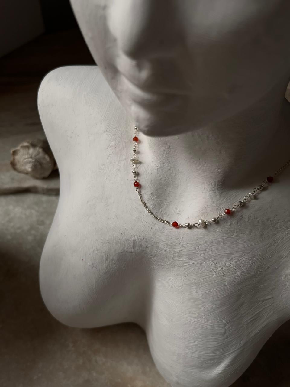 Classic pearl and red onyx silver necklace for women  