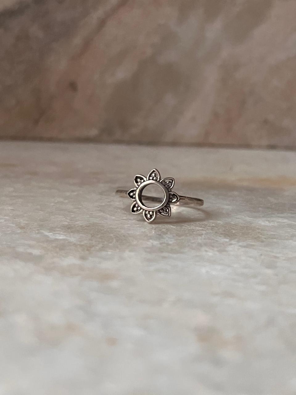 Soorajmukhi 925 Sterling Silver Ring