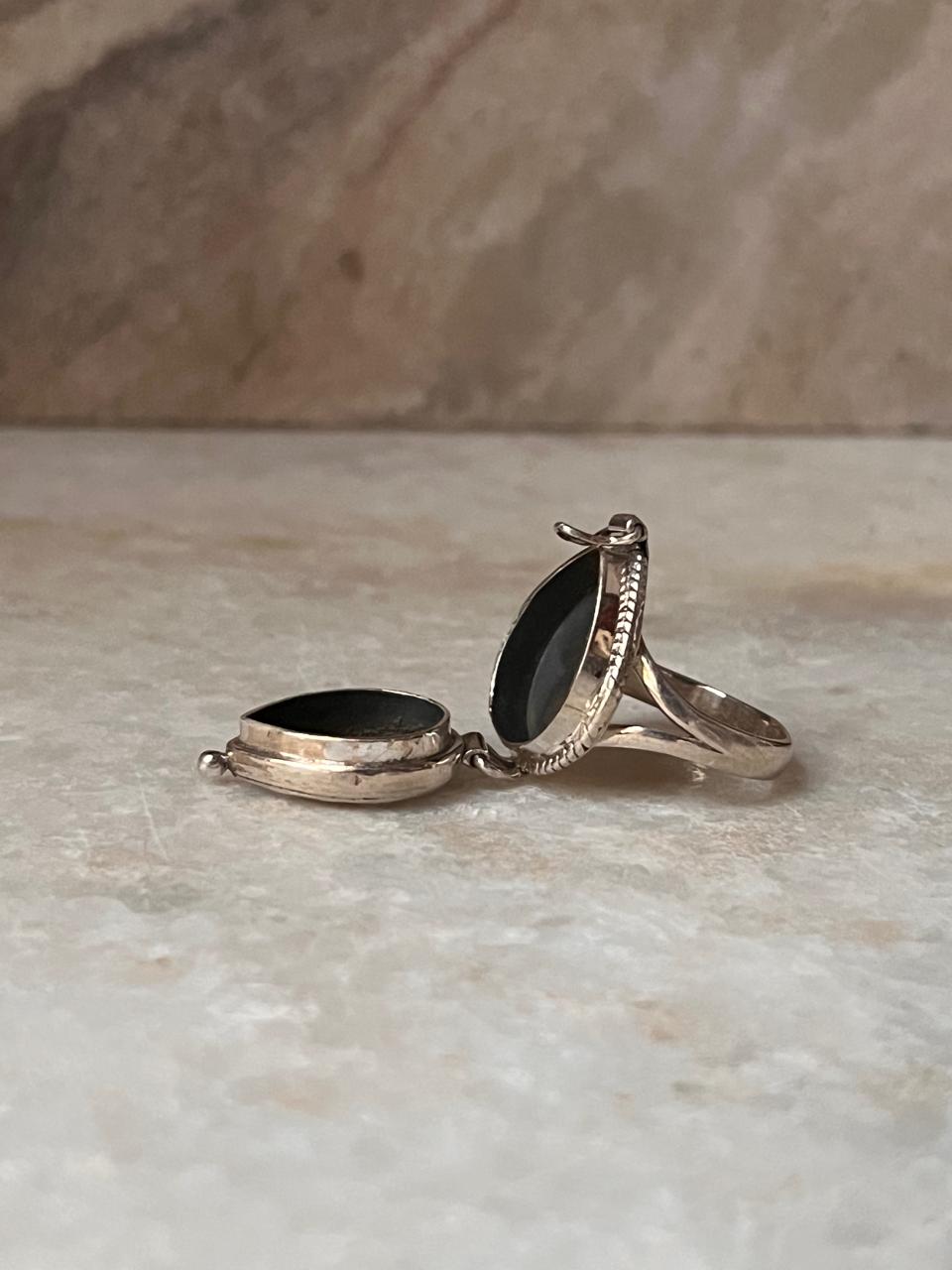 Plain Antique Boho Poisen /Storage 925 Sterling Silver Ring