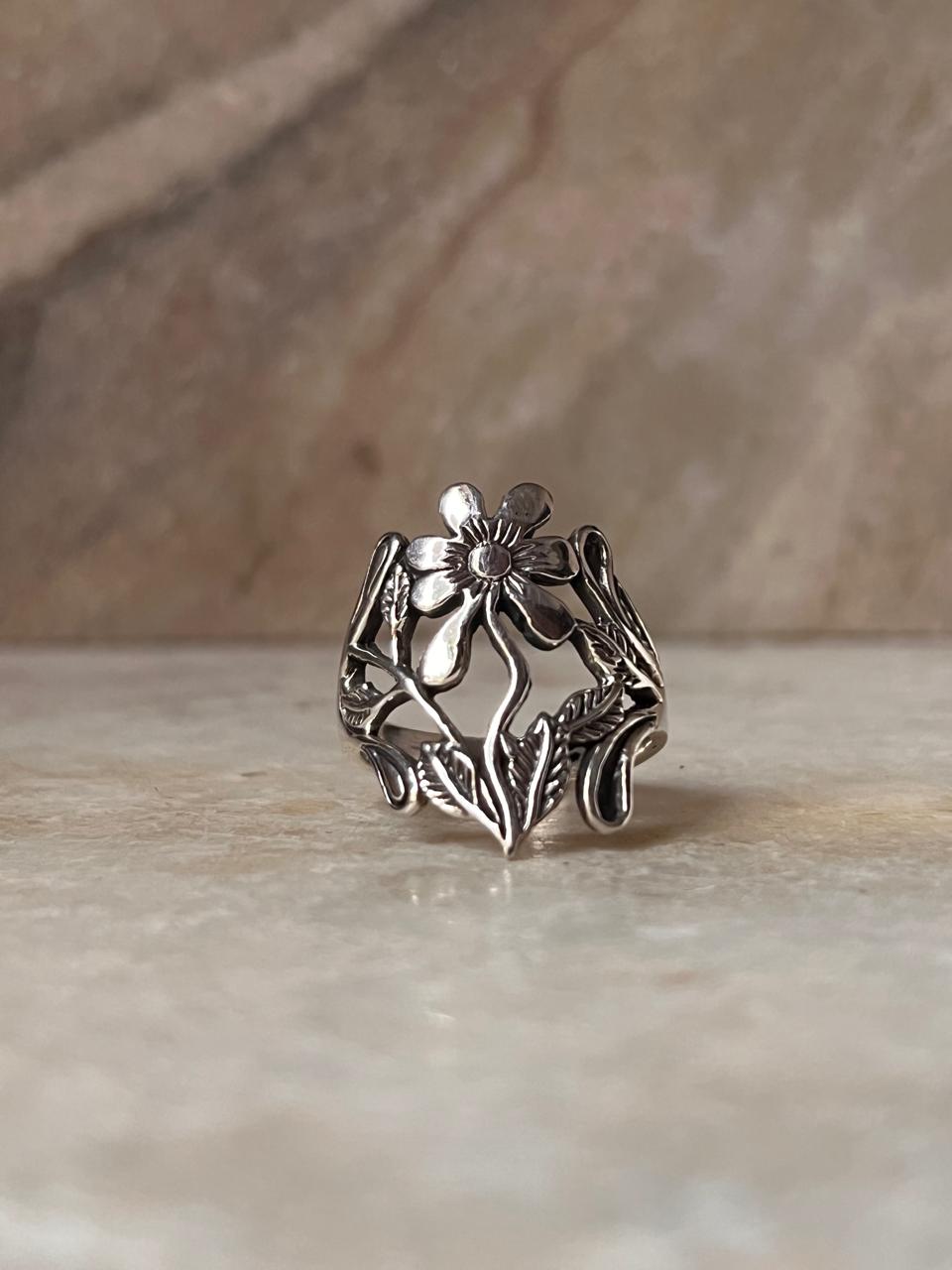 Big Floral Garden Chunky 925 Sterling Silver Ring front view  