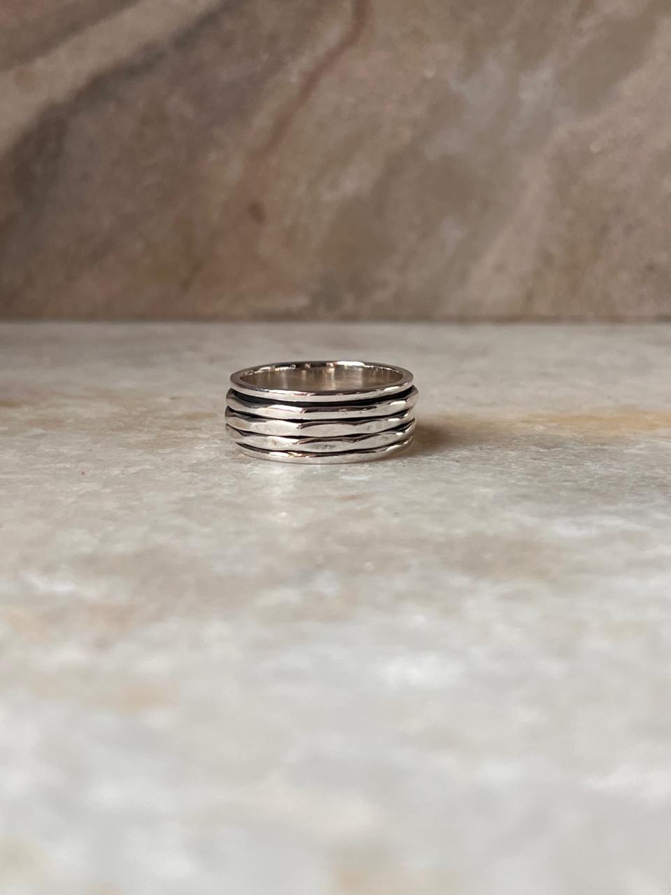 Hammered Spinner/ Meditation/ Jaap 925 Sterling Silver Ring
