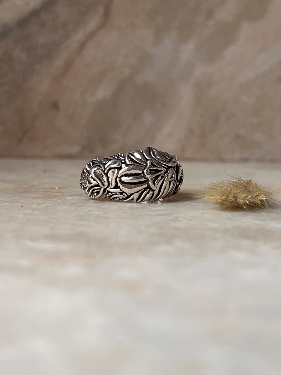 Detailed Garden Motif Adjustable 925 Sterling Silver Ring