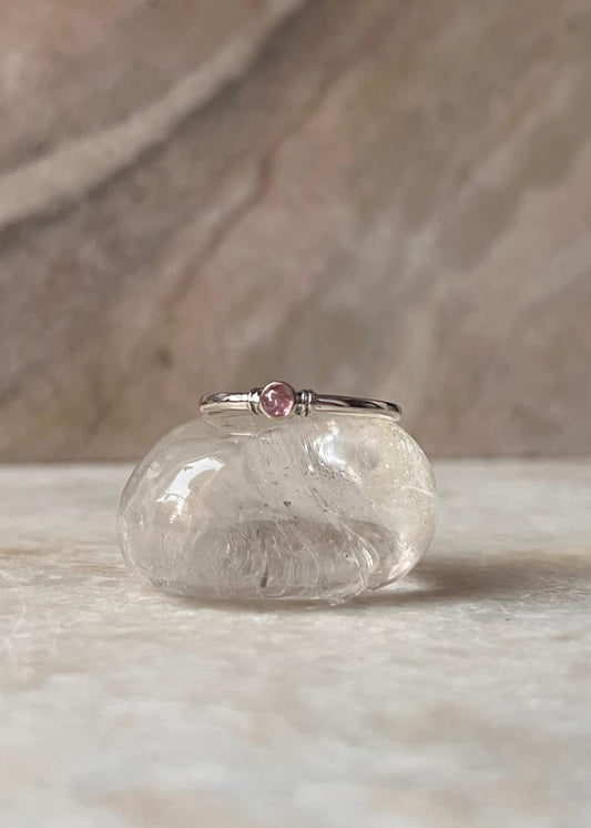Unique 925 sterling silver simple band ring featuring pink tourmaline
