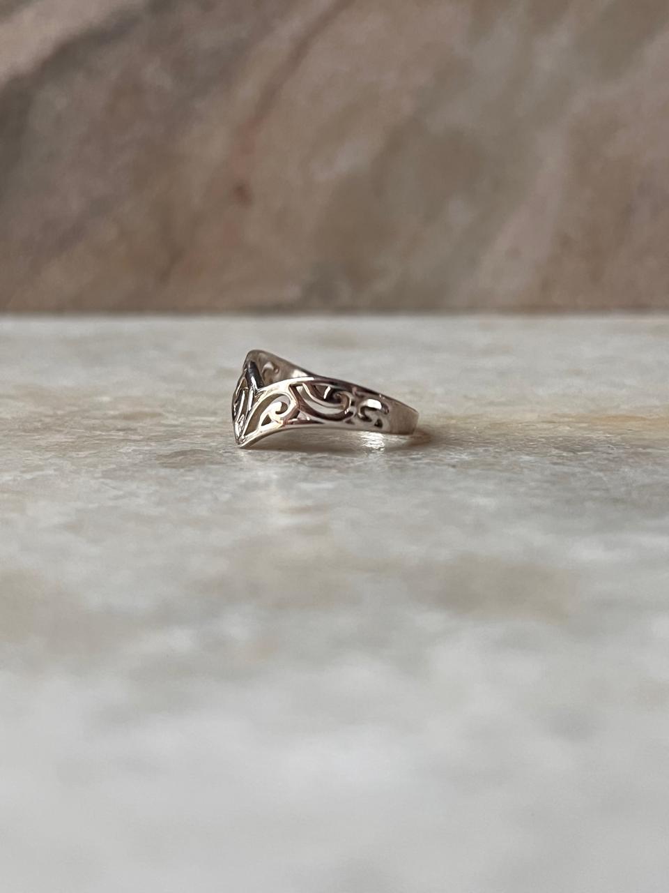 V/ Chevron Vintage Filigree 925 Sterling Silver Ring