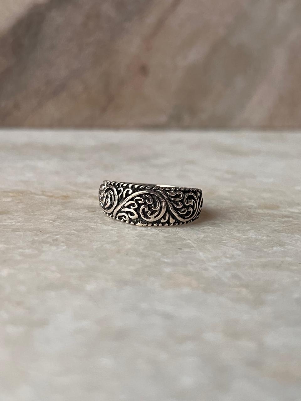 Vintage Motif Thick Band 925 Sterling Silver Ring