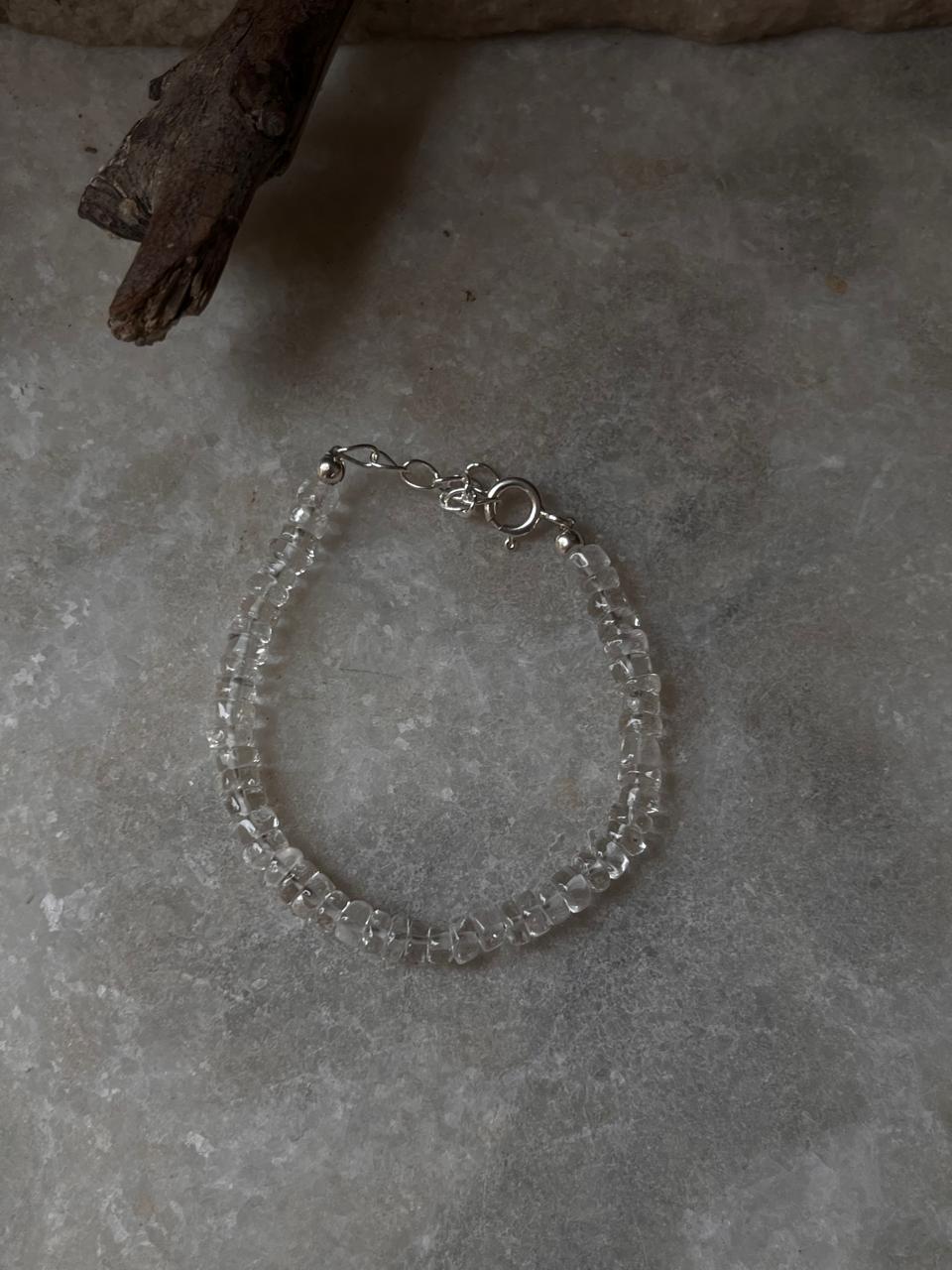 Natural clear quartz bracelet with silver clasp