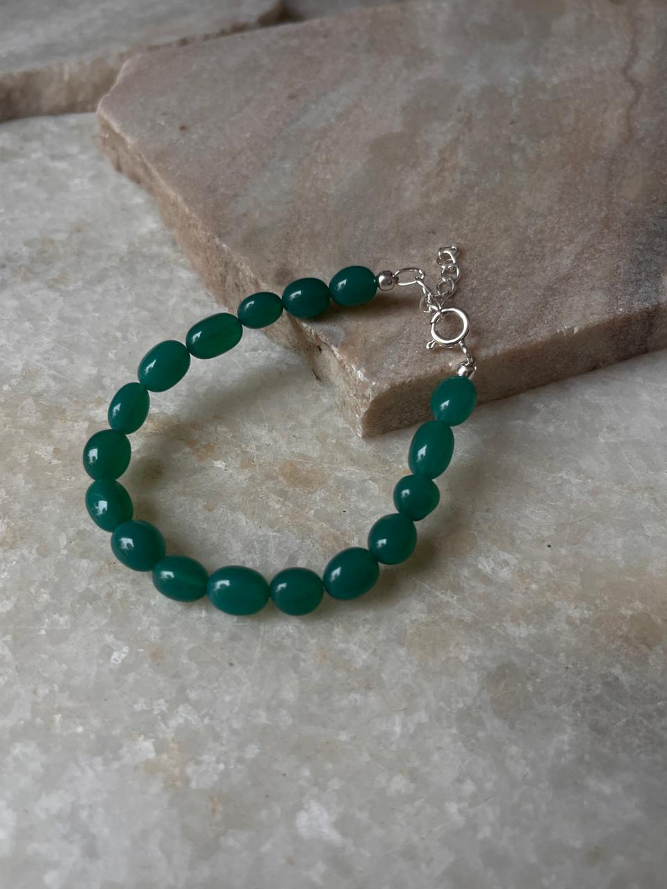 Elegant green onyx bracelet in 925 sterling silver  