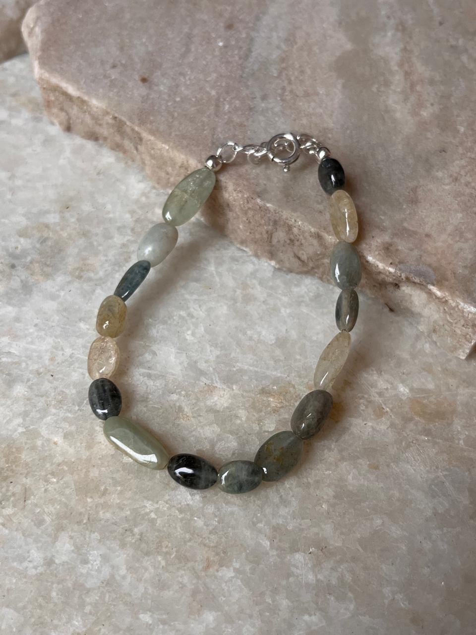 Aquamarine silver bracelet with natural tumbled stones 