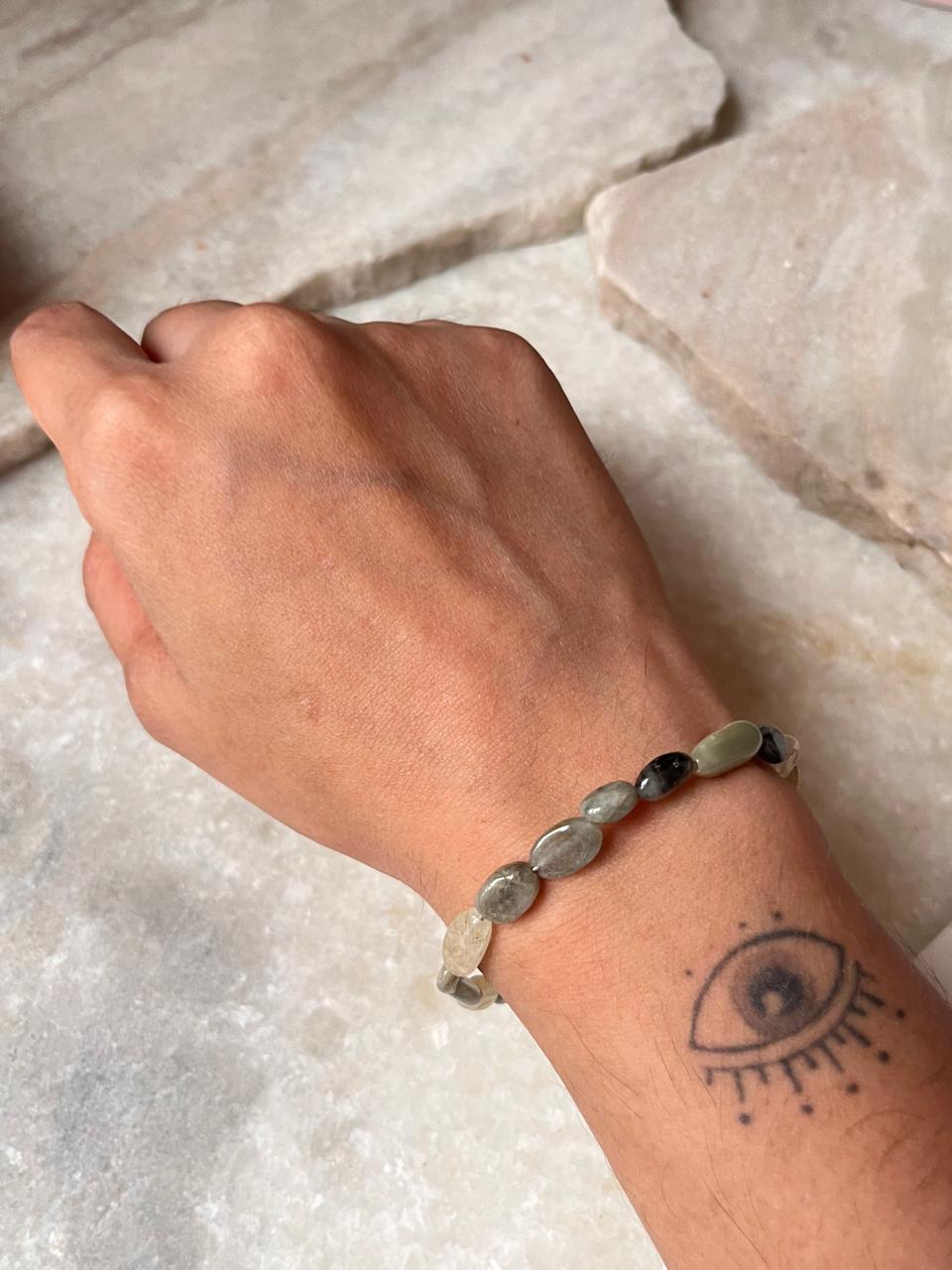 Calming aquamarine tumble bracelet in 925 silver 