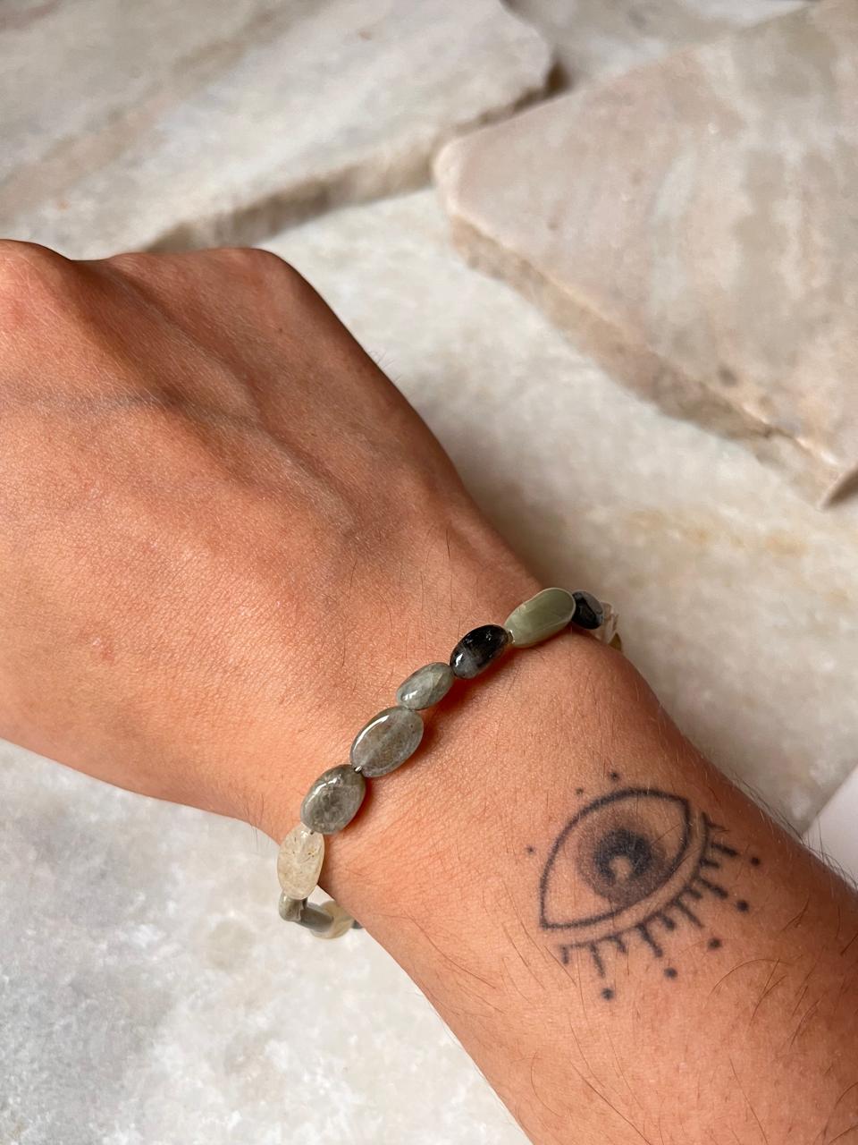 Calming aquamarine tumble bracelet in 925 silver  