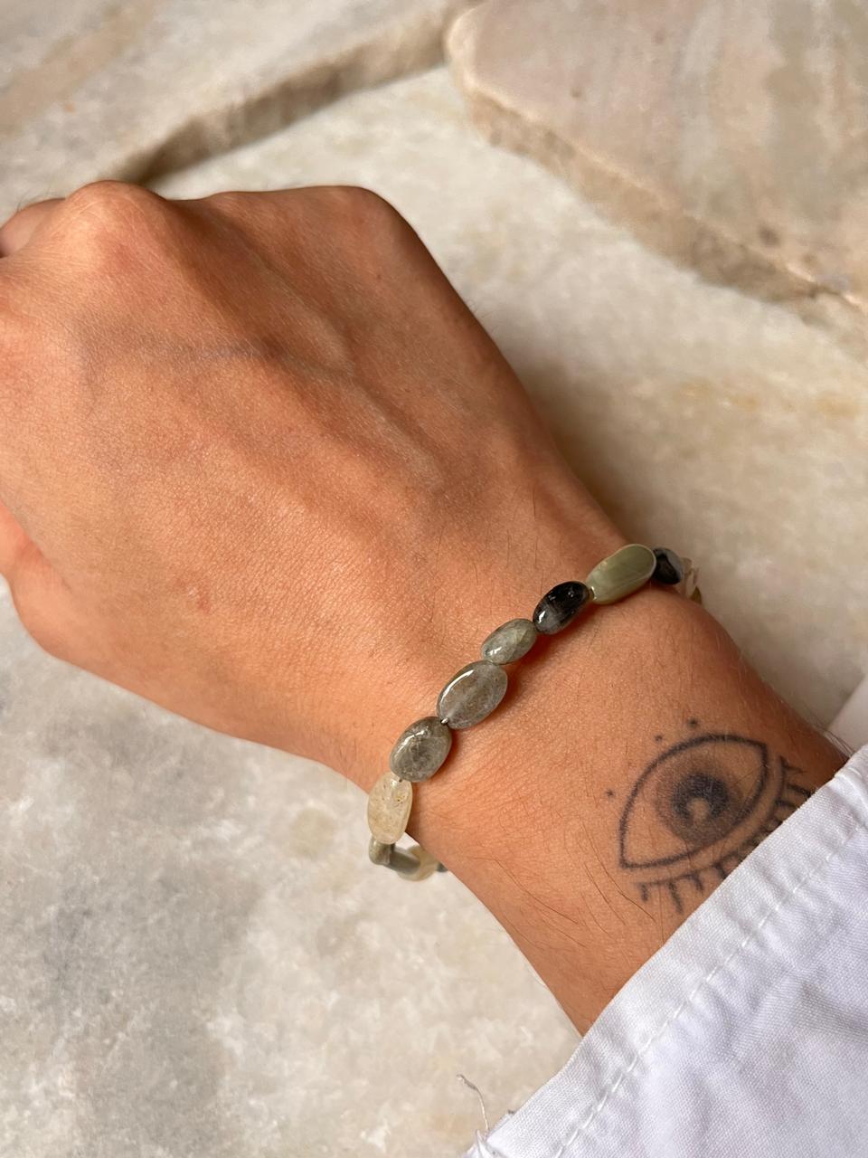 Elegant handcrafted aquamarine 925 silver bracelet