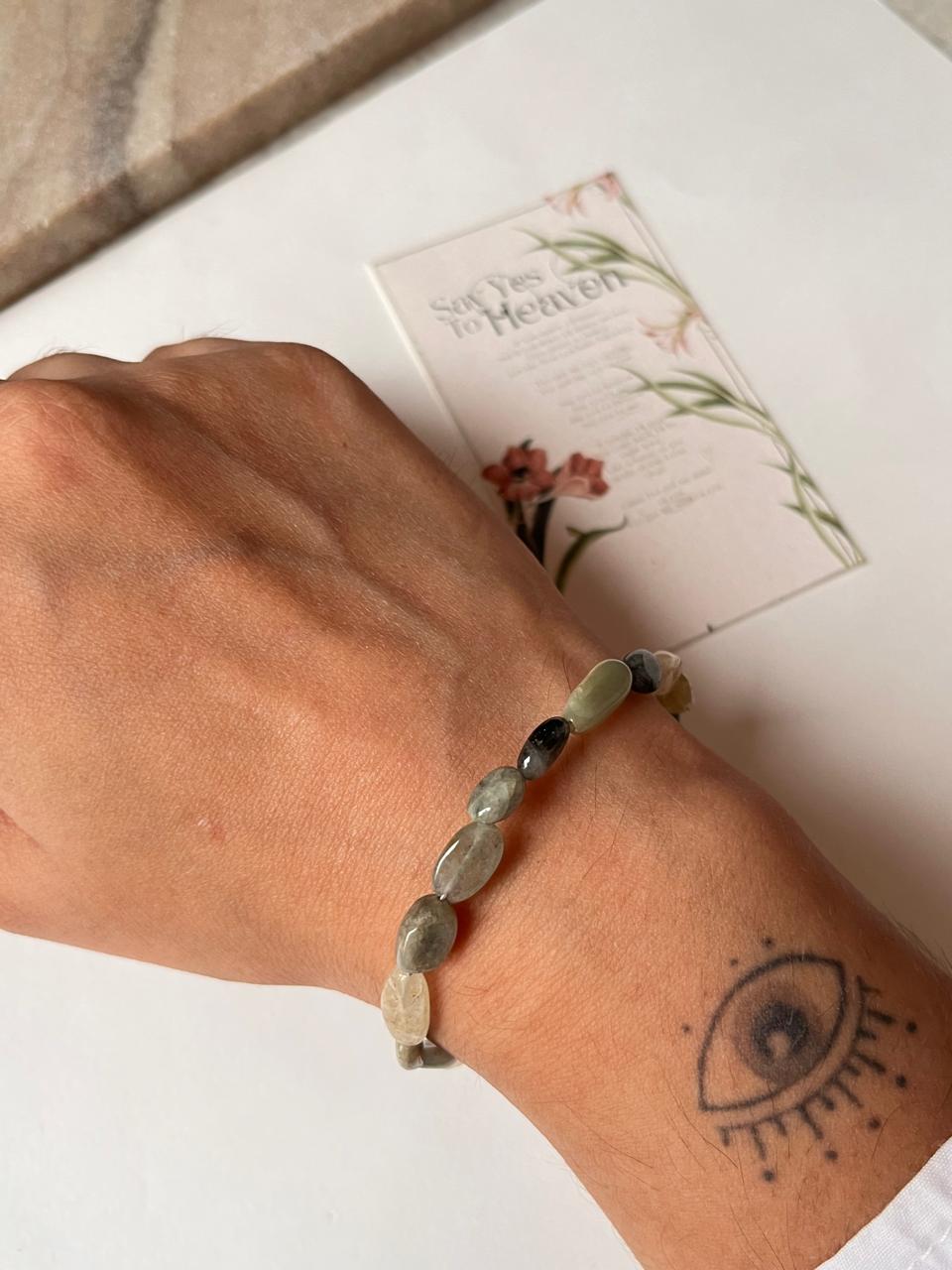 Elegant handcrafted aquamarine 925 silver bracelet