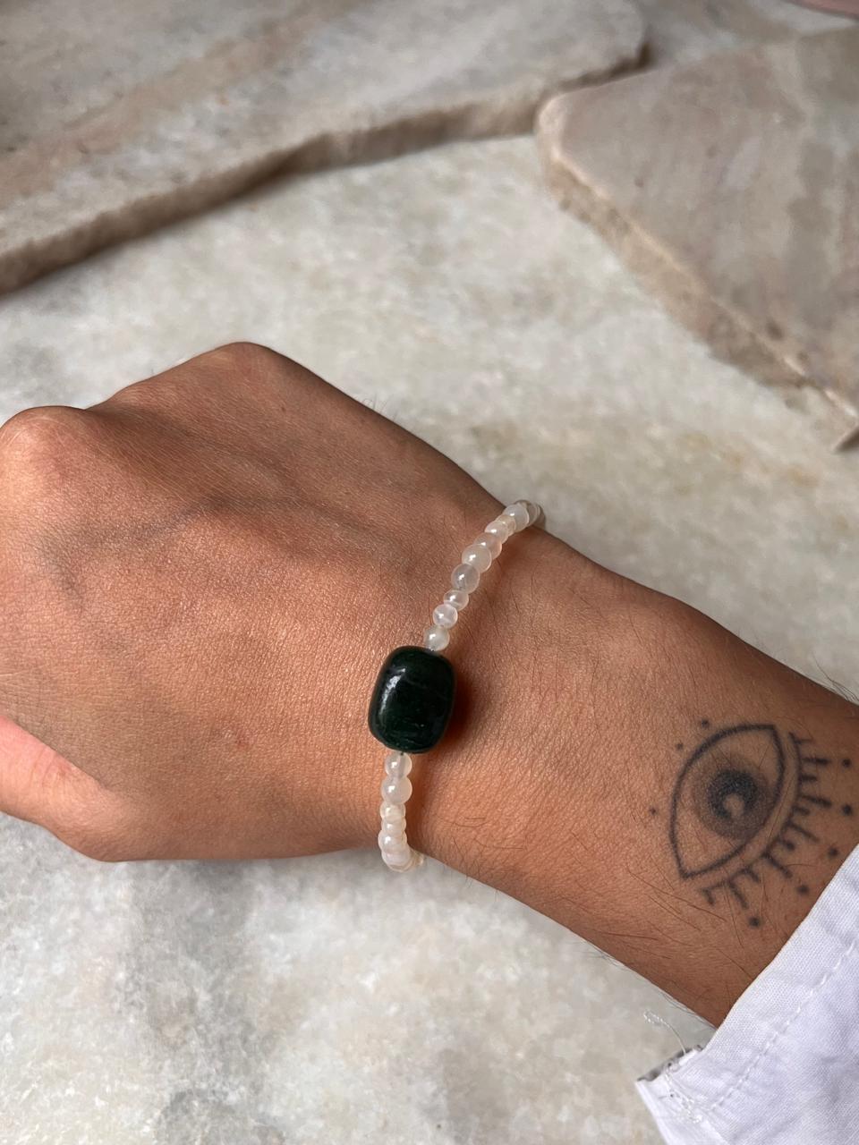 Healing crystal bracelet with moonstone and aventurine  