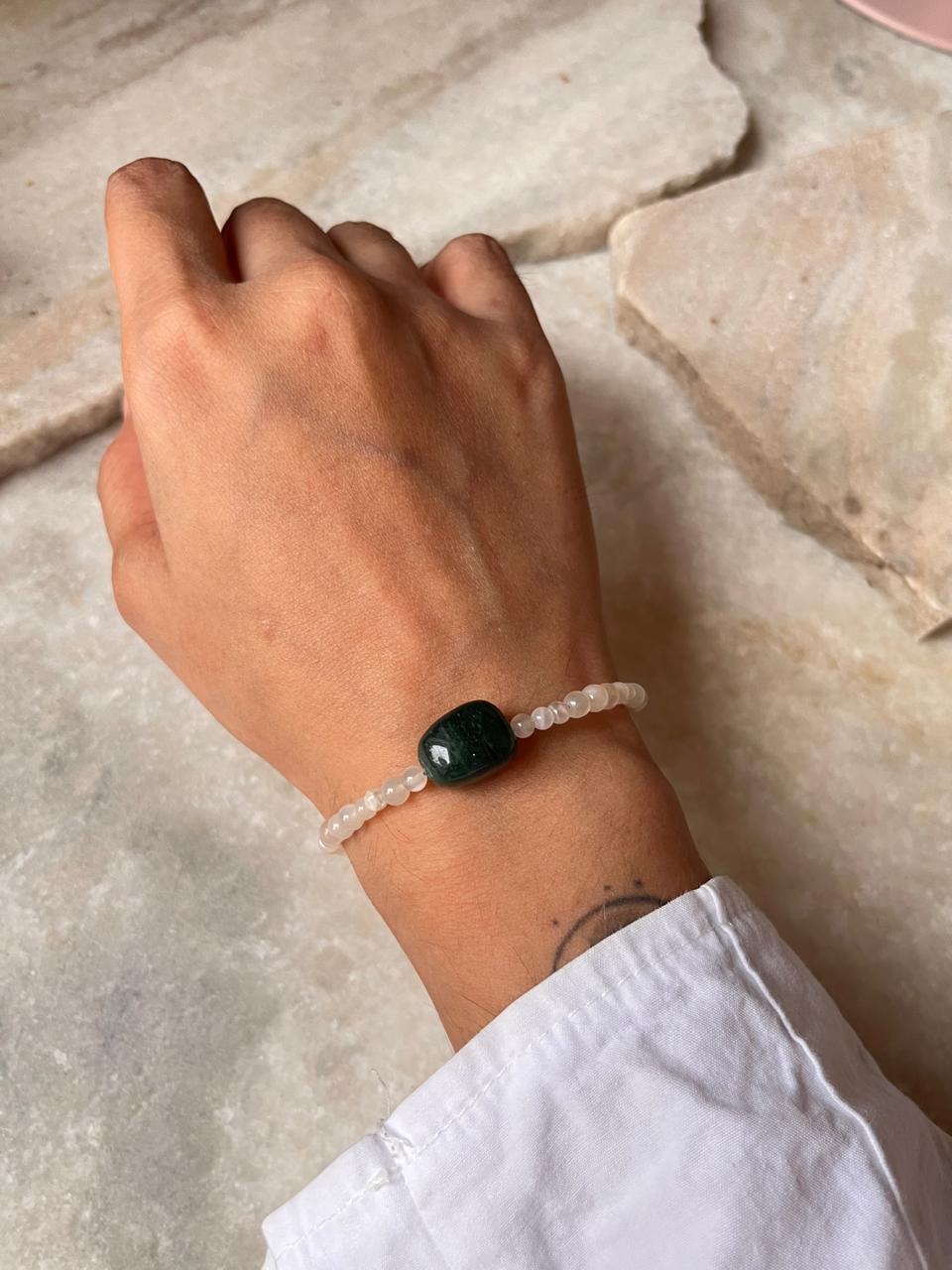 Handcrafted silver bracelet with moonstone and aventurine 