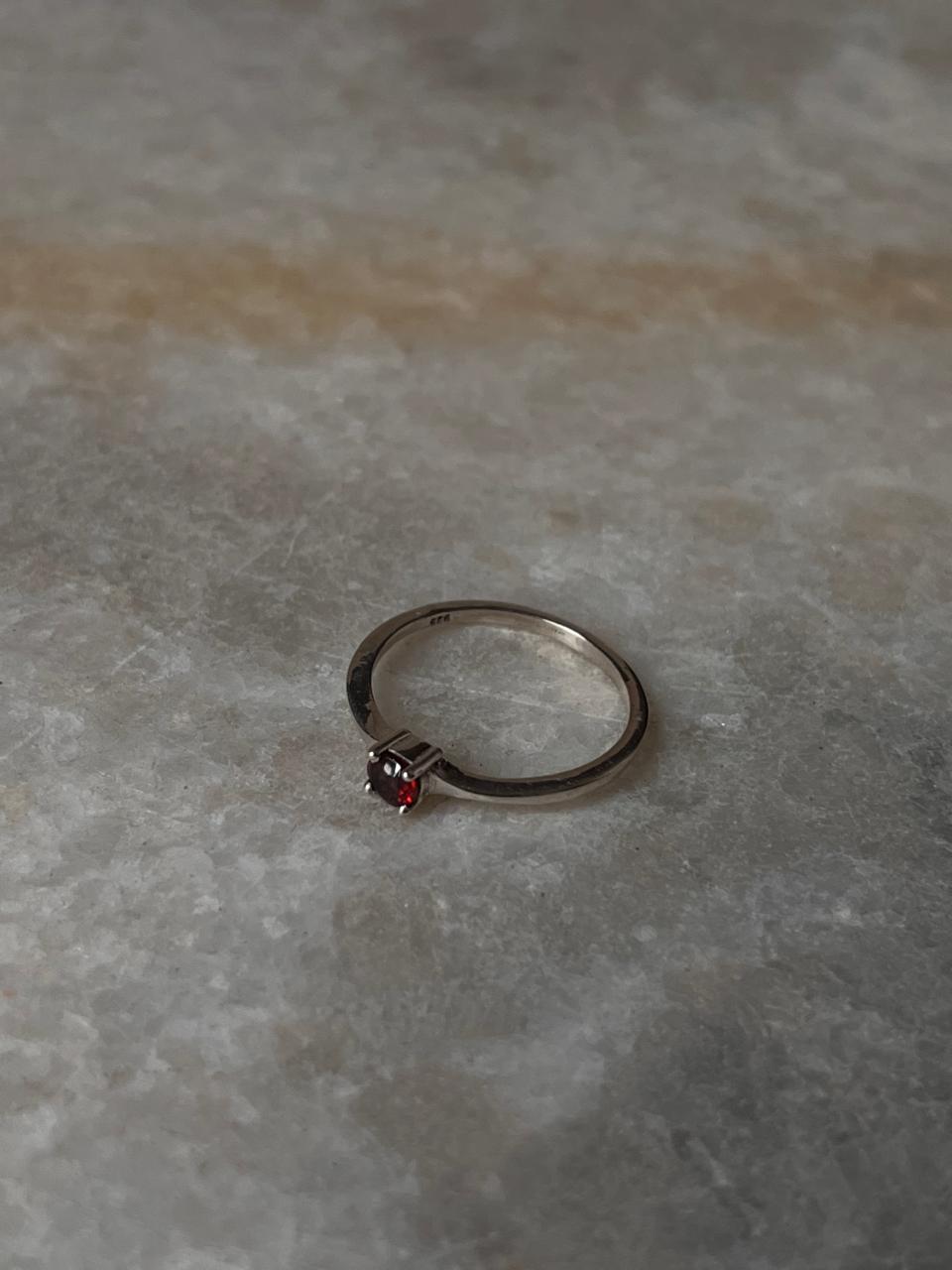 Garnet Solitaire 925 Sterling Silver Ring
