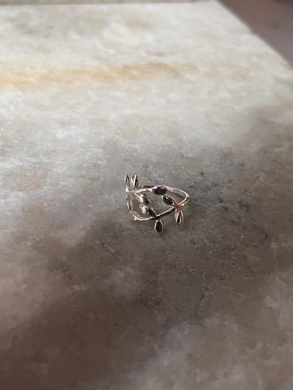 Willow Leafy Fixed 925 Sterling Silver Silver Ring