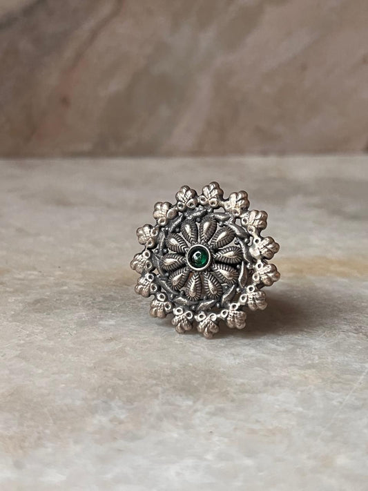 Antique Green Flower Mandala Style 925 Sterling Silver Ring  