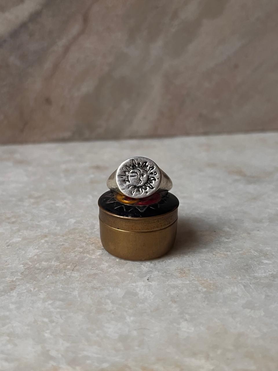 Sun Moon Engraved Signet 925 Sterling Silver Ring