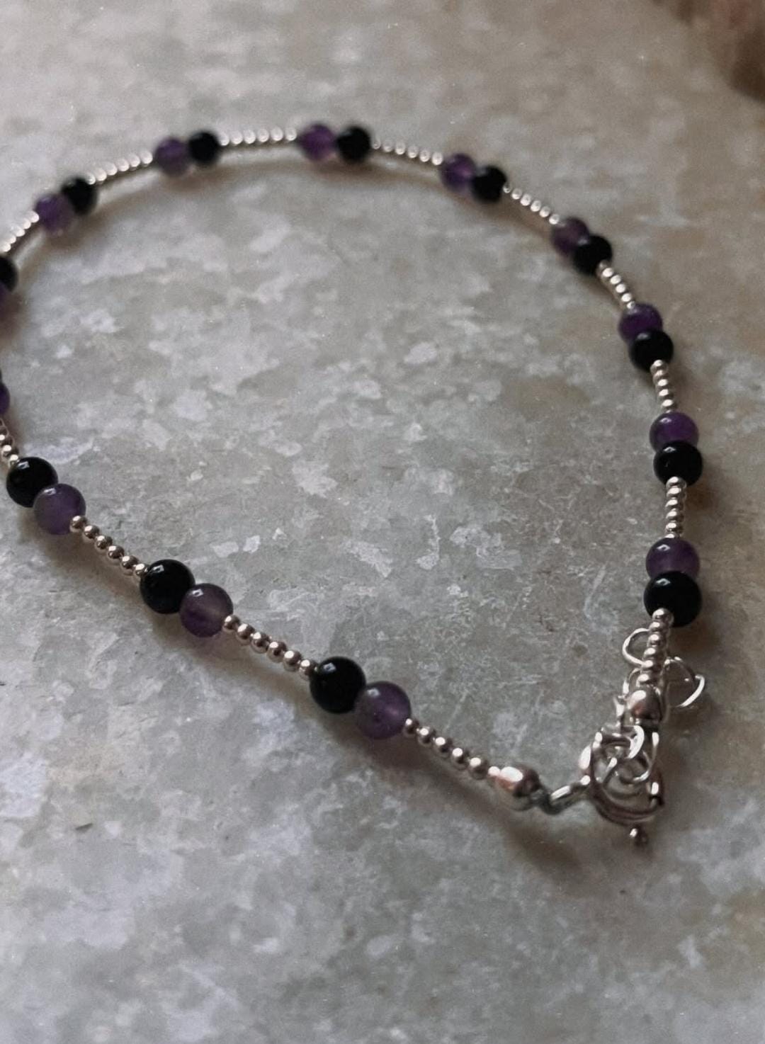 Stylish Sterling Silver Anklet with Amethyst and Onyx Crystals  