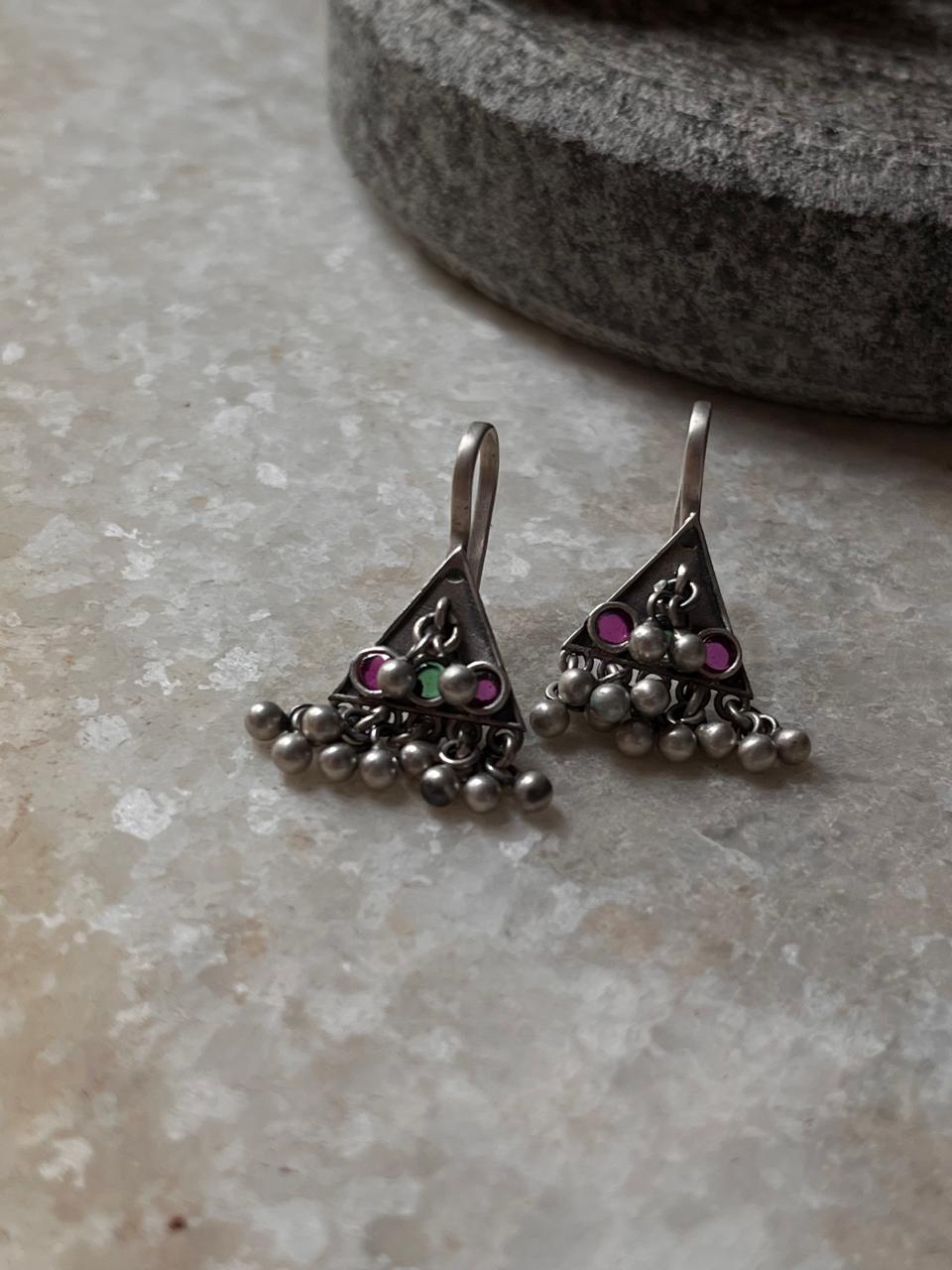 Unique Teekona Ghungroo Bugadi Tribal Silver Ear Cuff Earrings