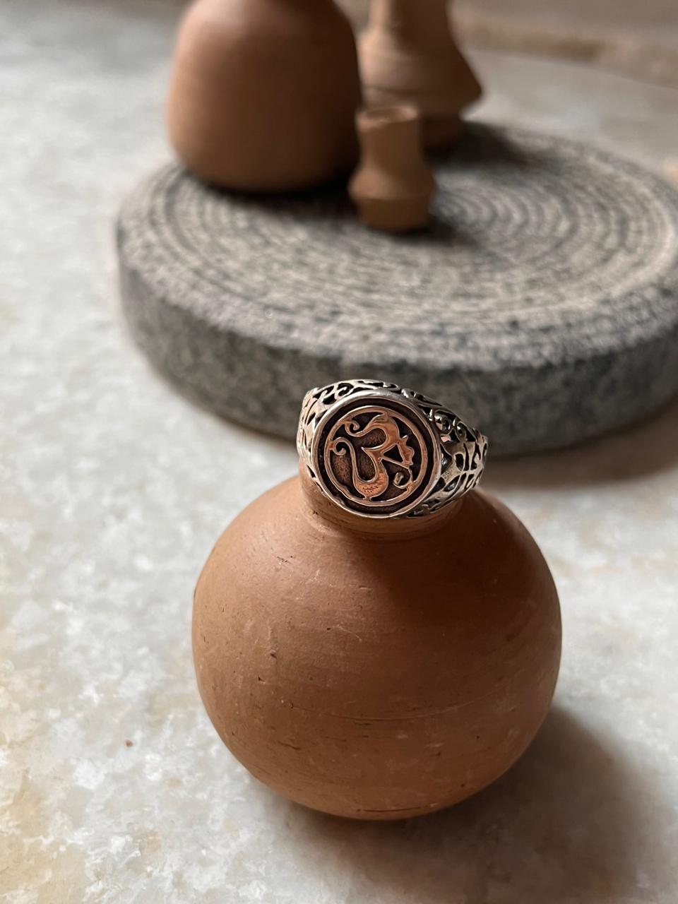 Antique Om/ Aum Trishul 925 Sterling Silver Ring