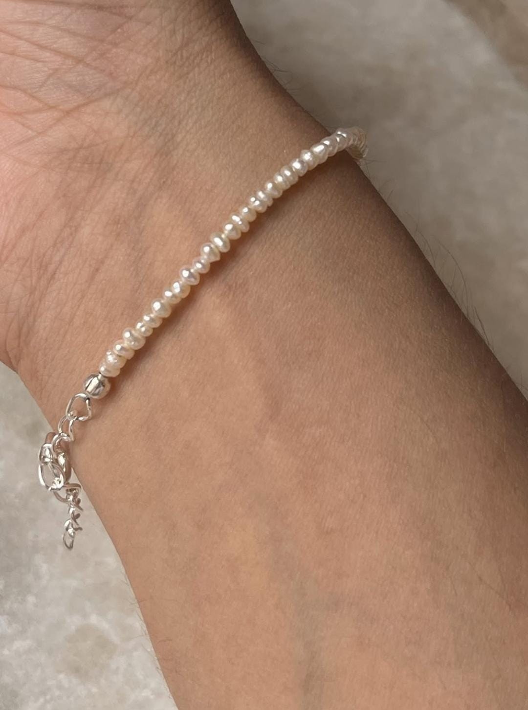 Classic Fresh water Pearls Warm Tone Round Shiny Stackable 2mm 925 Sterling Silver Lock Bracelet