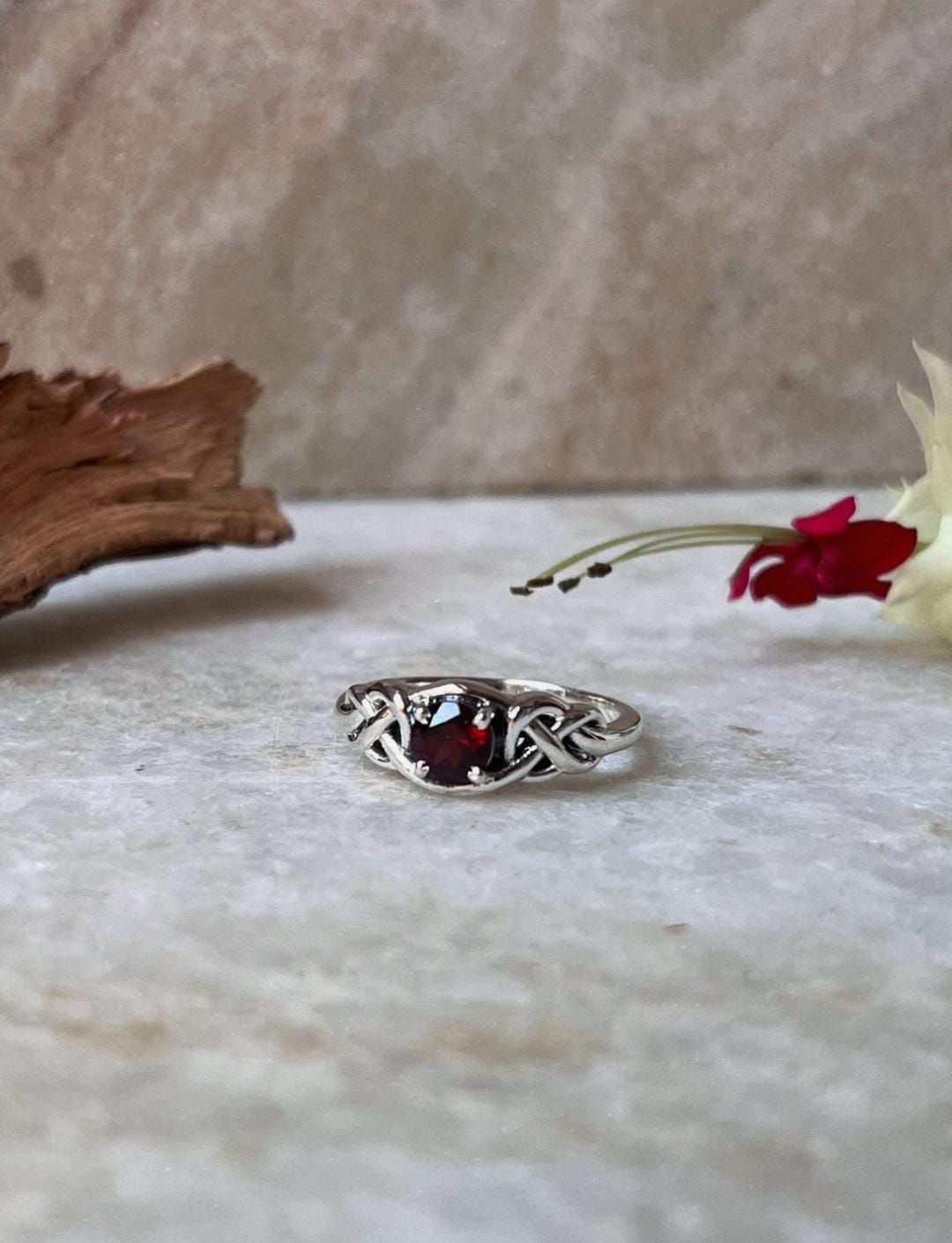 Garnet Celtic Knot 925 Sterling Silver Ring