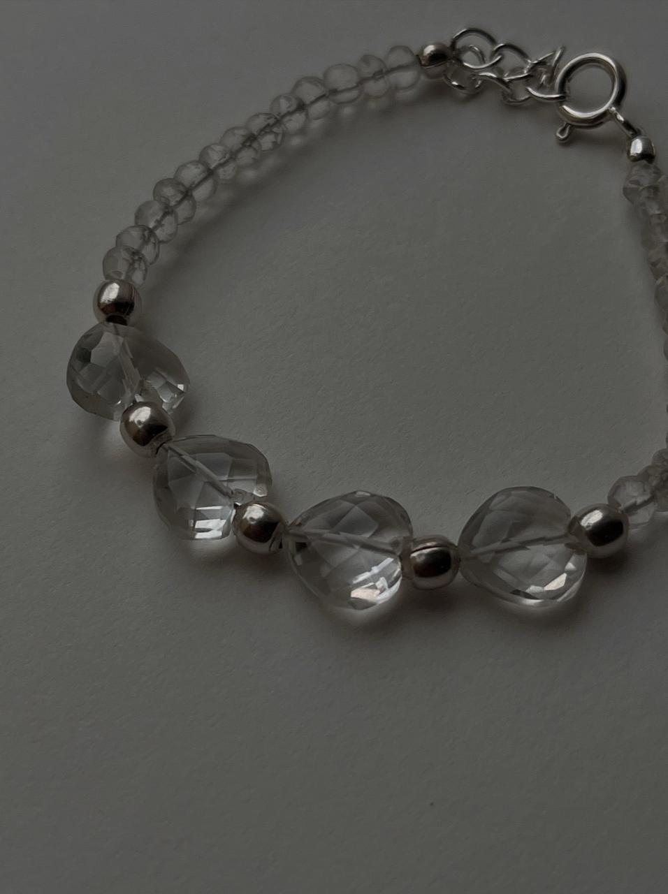 Handcrafted 925 sterling silver bracelet with quartz heart