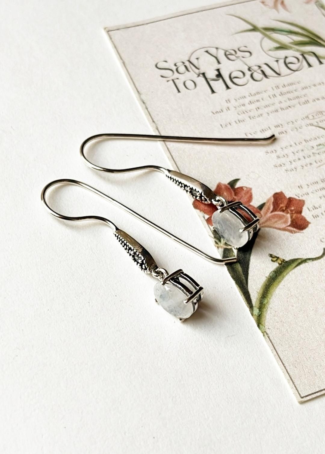 Moonstone Oval Cut Vintage Style 925 Sterling Silver Earrings