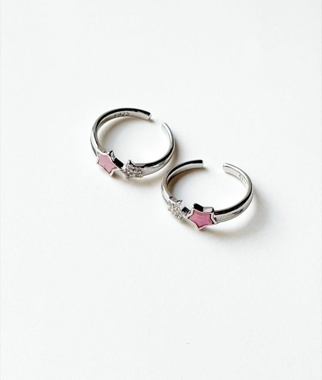 Handcrafted 925 silver star toe ring with pink and white stones
