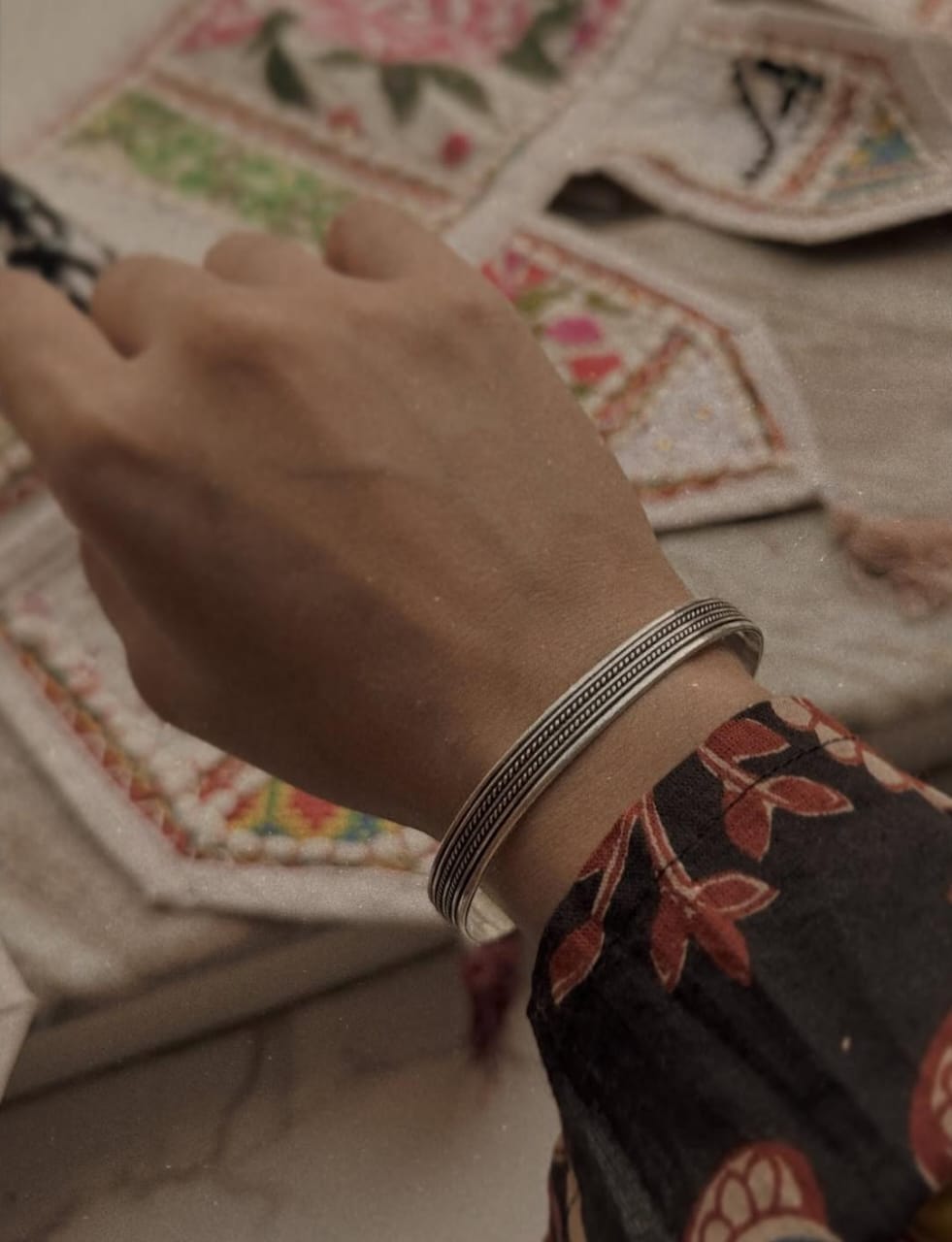 Vintage style line rope twisted handcrafted silver cuff  